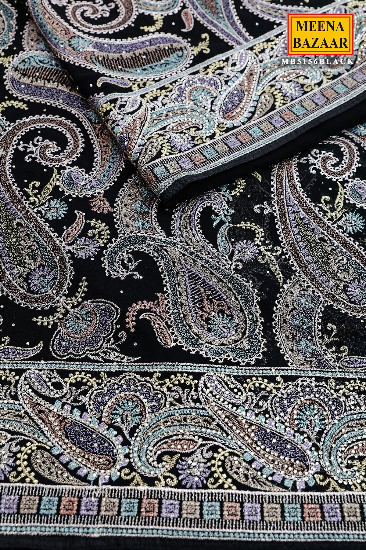 Black Georgette Floral Thread Embroidered Saree - Image 4
