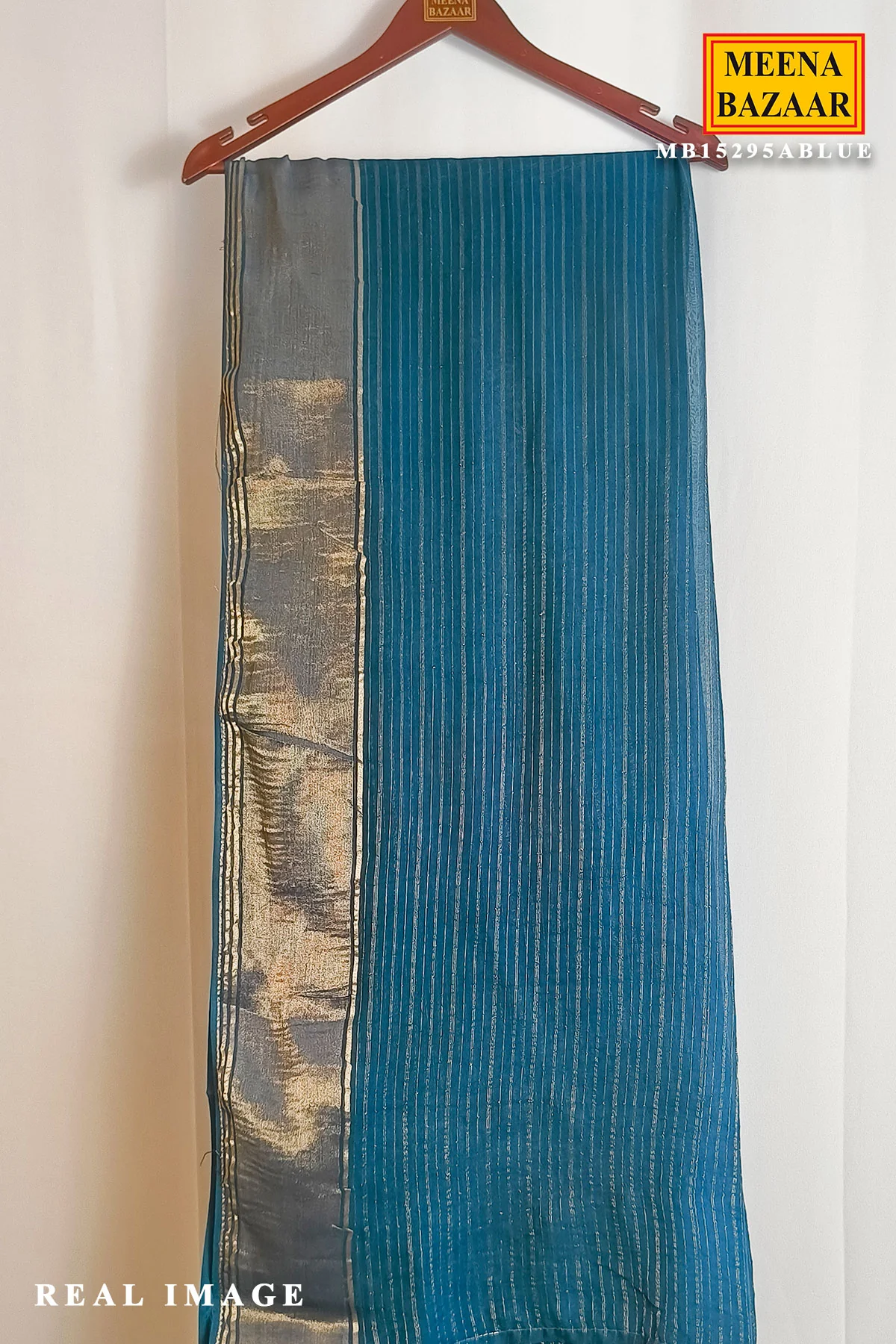 Blue Khaddi Saree with Elegant Zari Border - Image 3