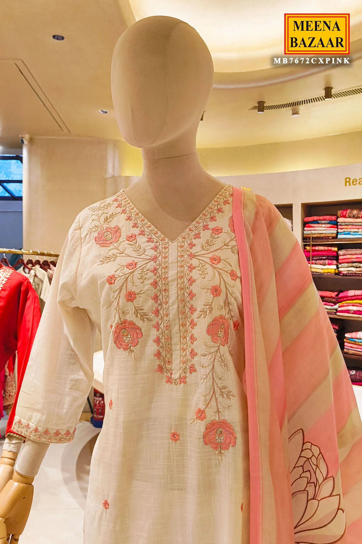 Blush Cream Kurta Set with Printed Dupatta - Image 3