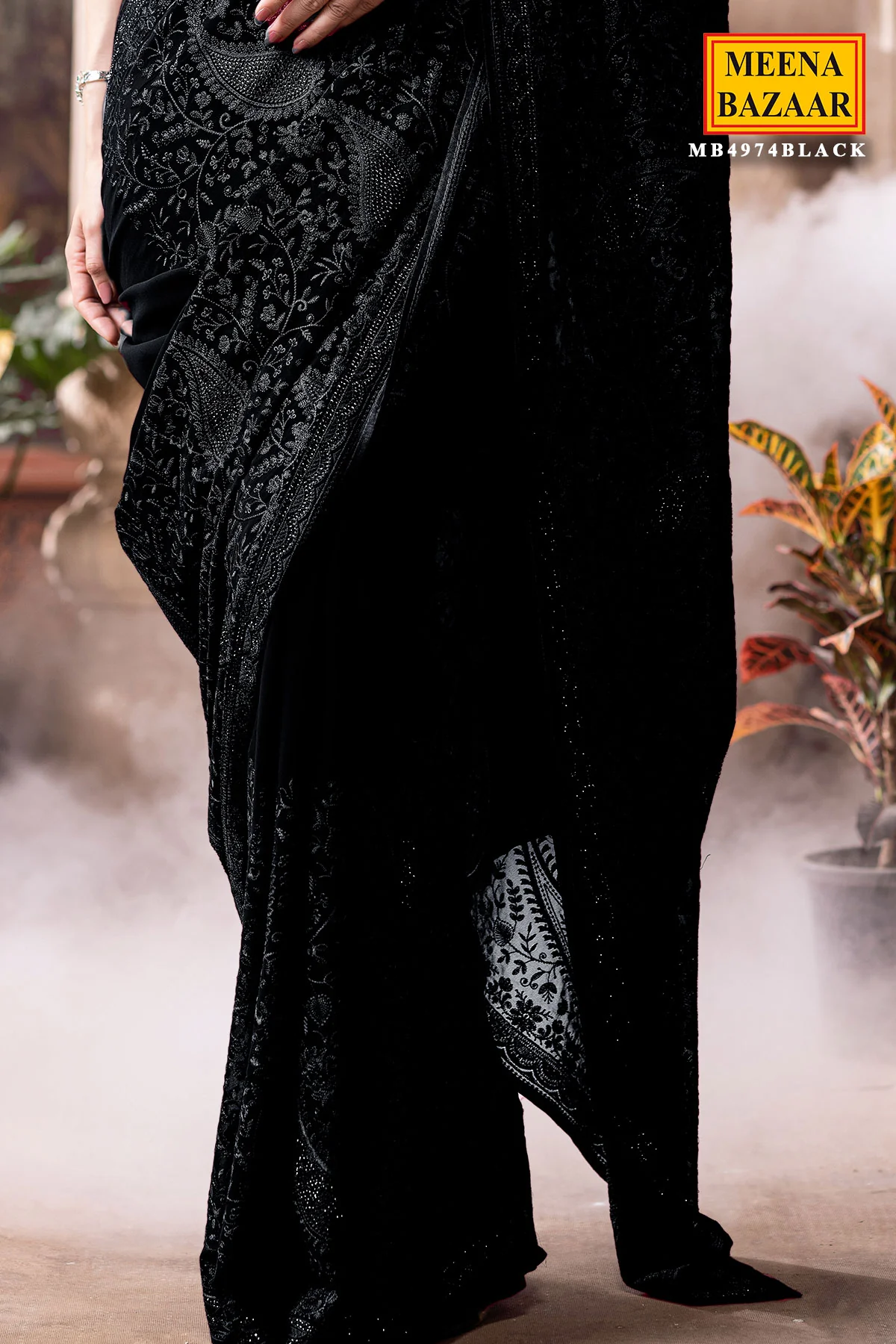 Classic Black Saree With Intricate Embroidery Motifs - Image 4
