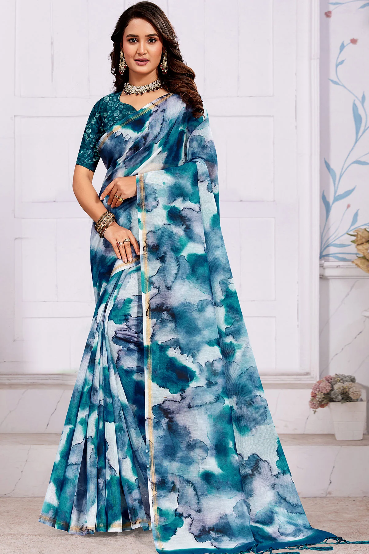 Elegant Blue Organza Printed Saree – Lightweight & Graceful Ethnic Wear