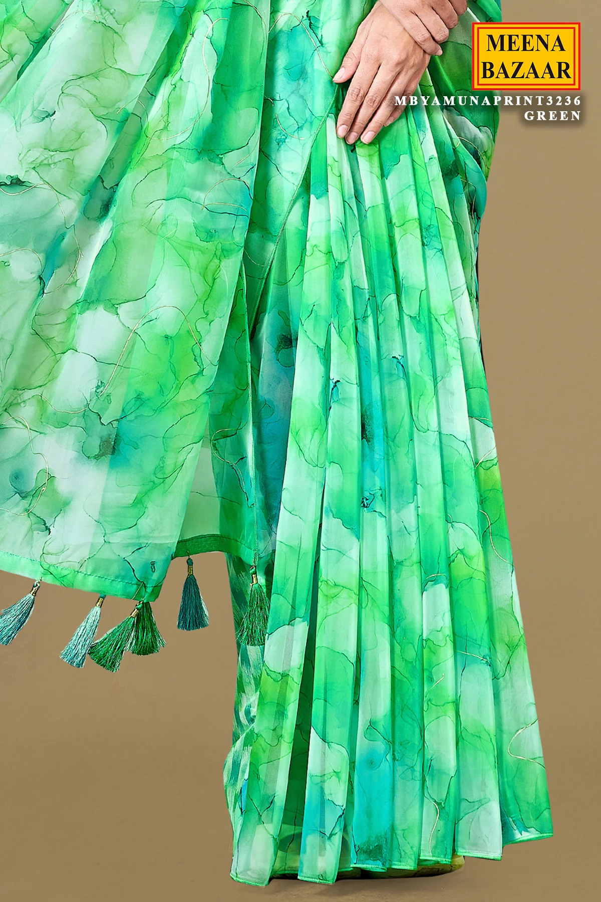 Elegant Green Organza Saree with Printed Design - Image 3