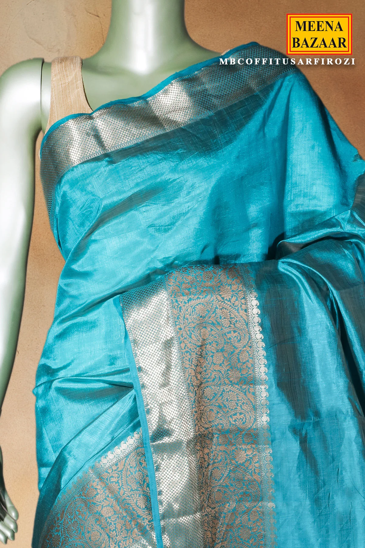 Firozi Silk Saree with Intricate Weaving - Image 3