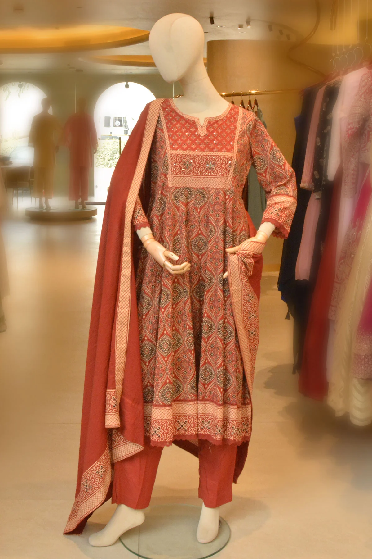 Maroon Heritage Printed Suit Set - Image 2