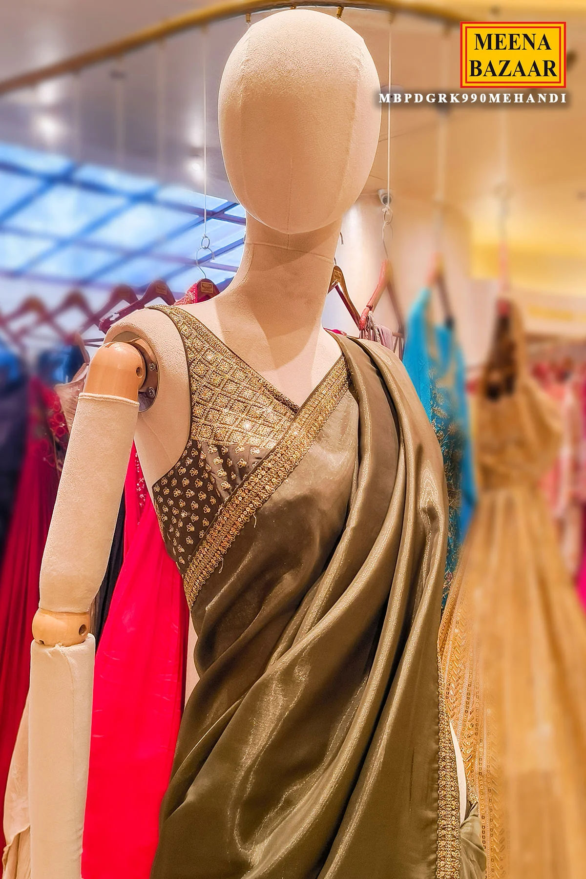 Mehandi Green Organza Saree - Image 4