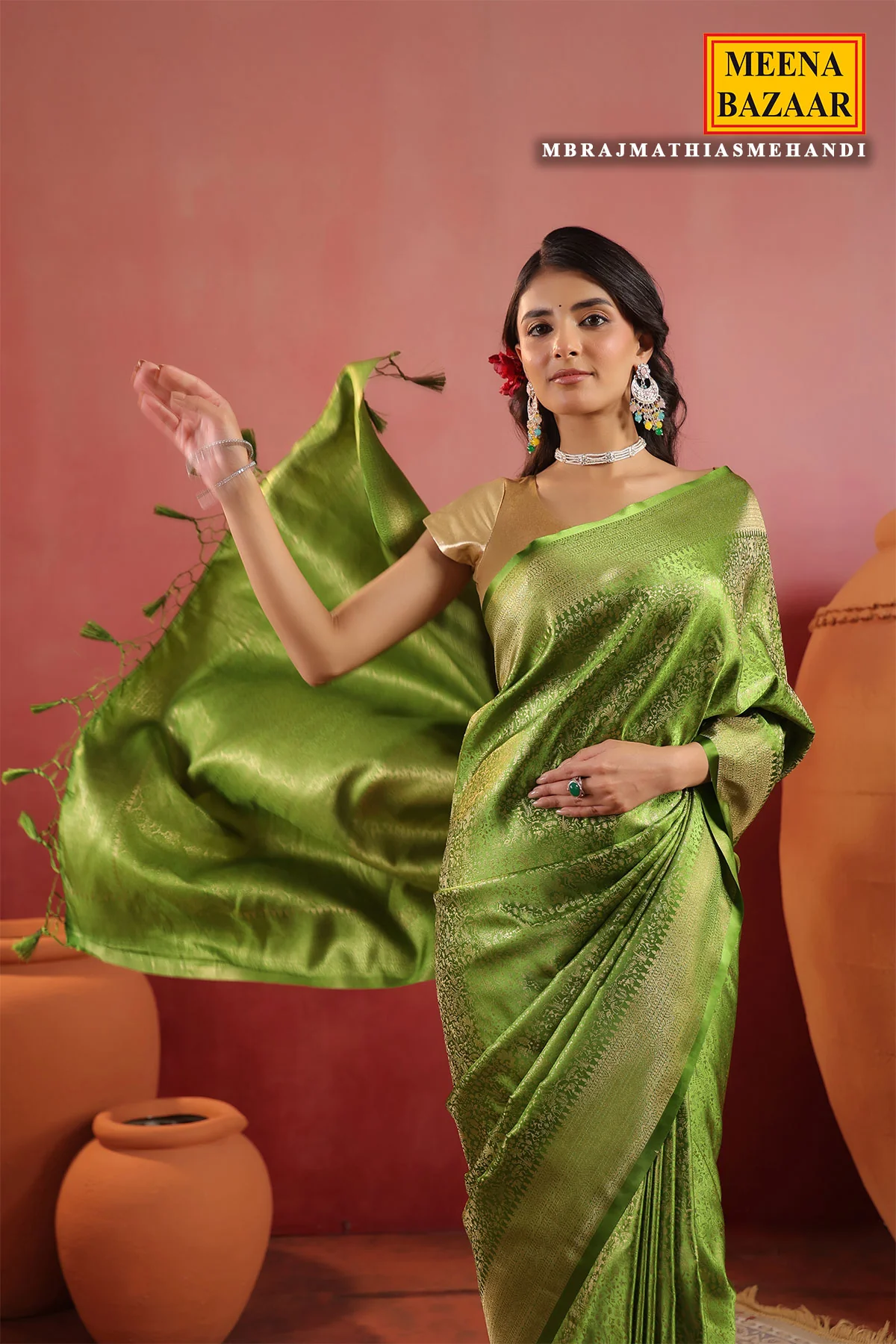Mehandi Green Silk Woven Saree Timeless Traditional Elegance - Image 2