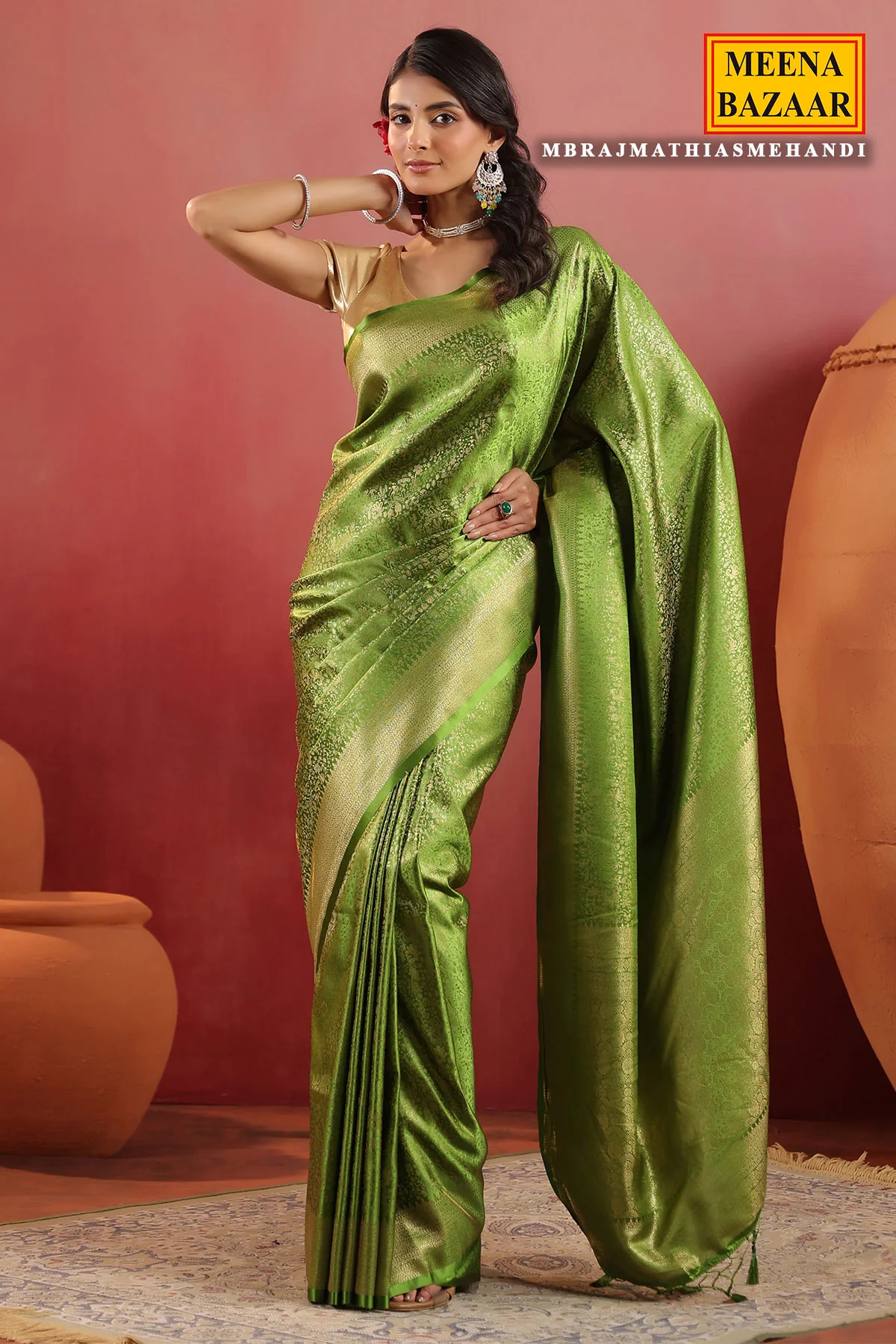 Mehandi Green Silk Woven Saree Timeless Traditional Elegance - Image 4