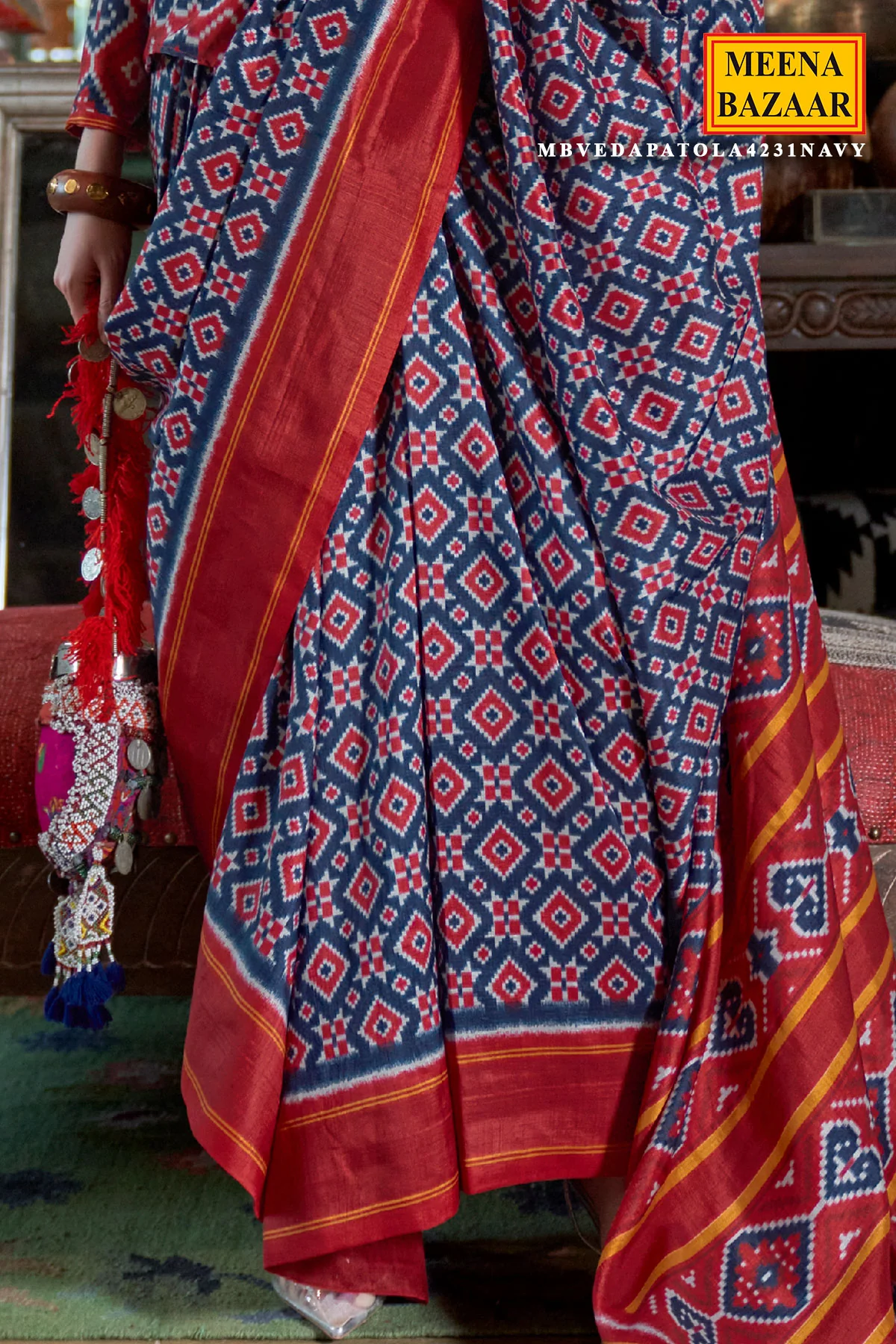 Navy Silk Printed Saree Festive & Traditional Wear - Image 3