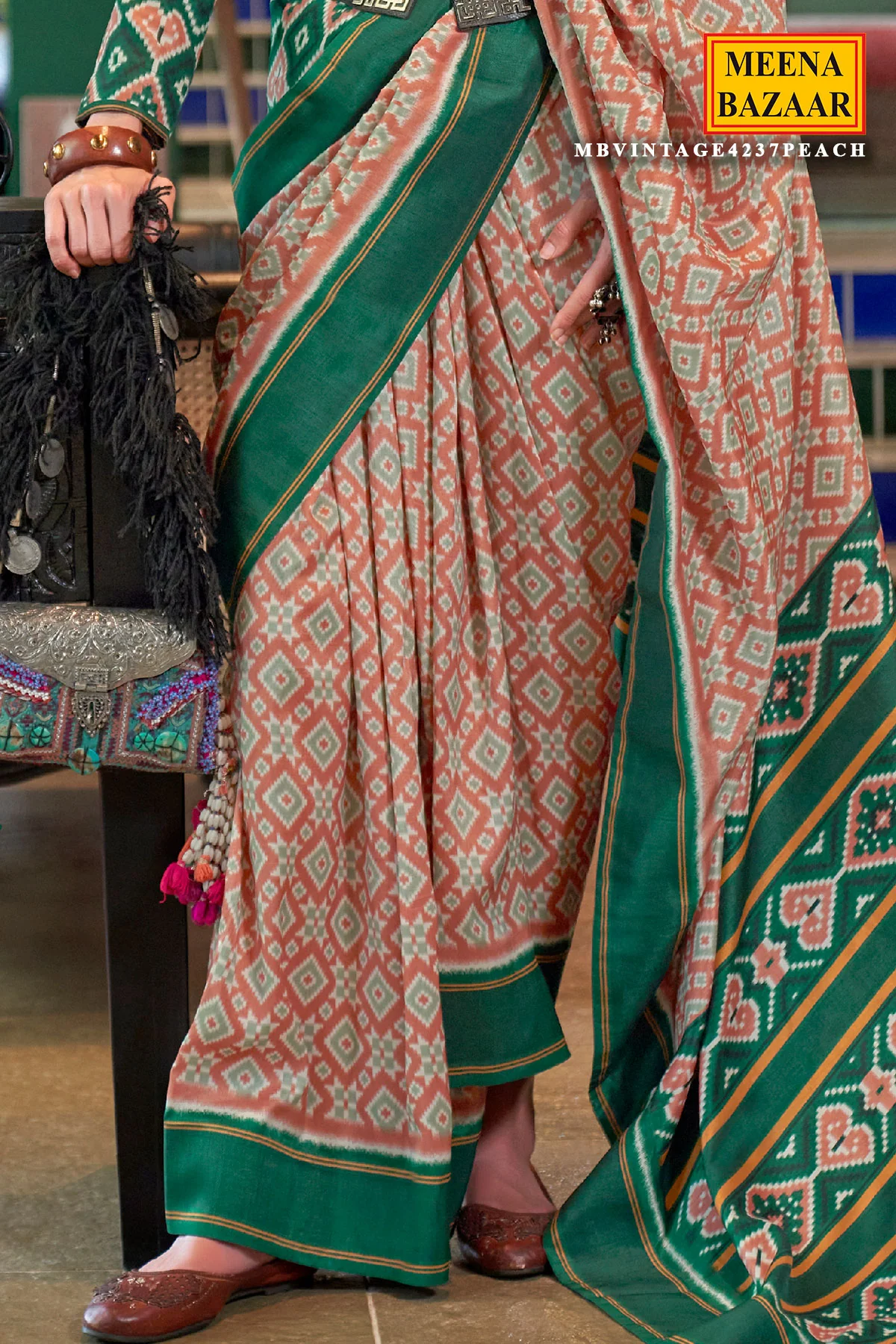Peach Silk Saree with Green Border– Vintage Patola Printed Designer Saree - Image 3