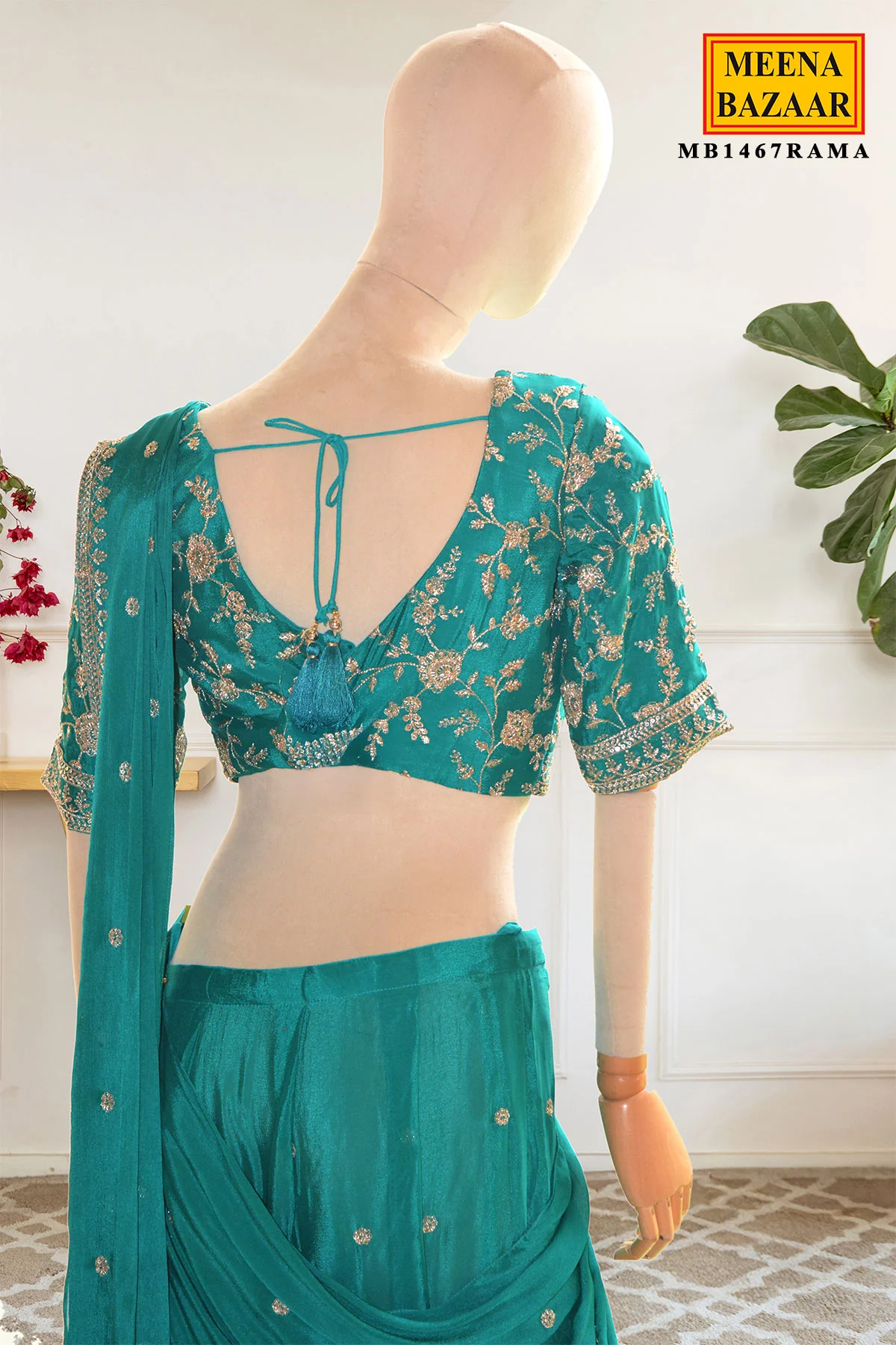 Rama Saree with Designer Blouse - Image 4