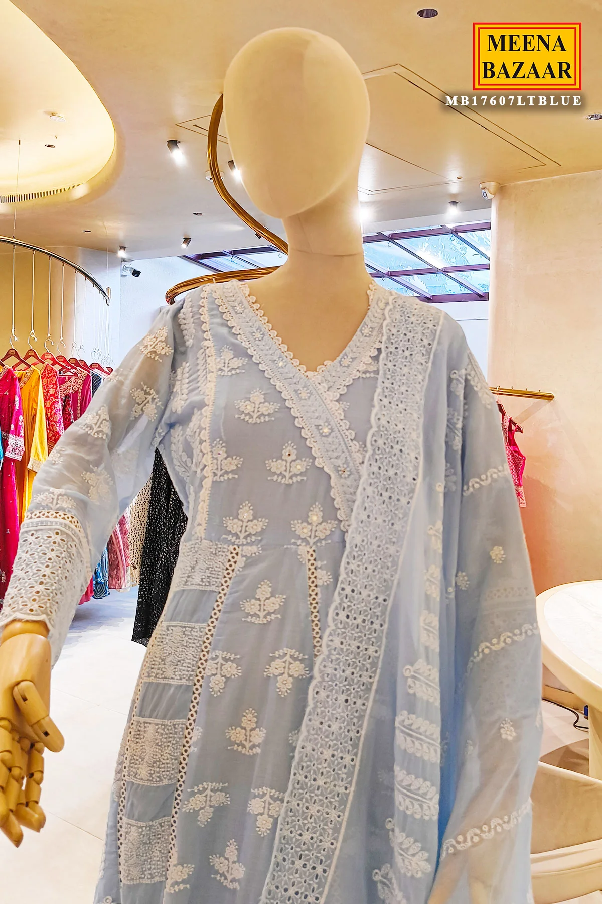 Summer Staple Light Blue Kurta Pant Set With Dupatta - Image 15