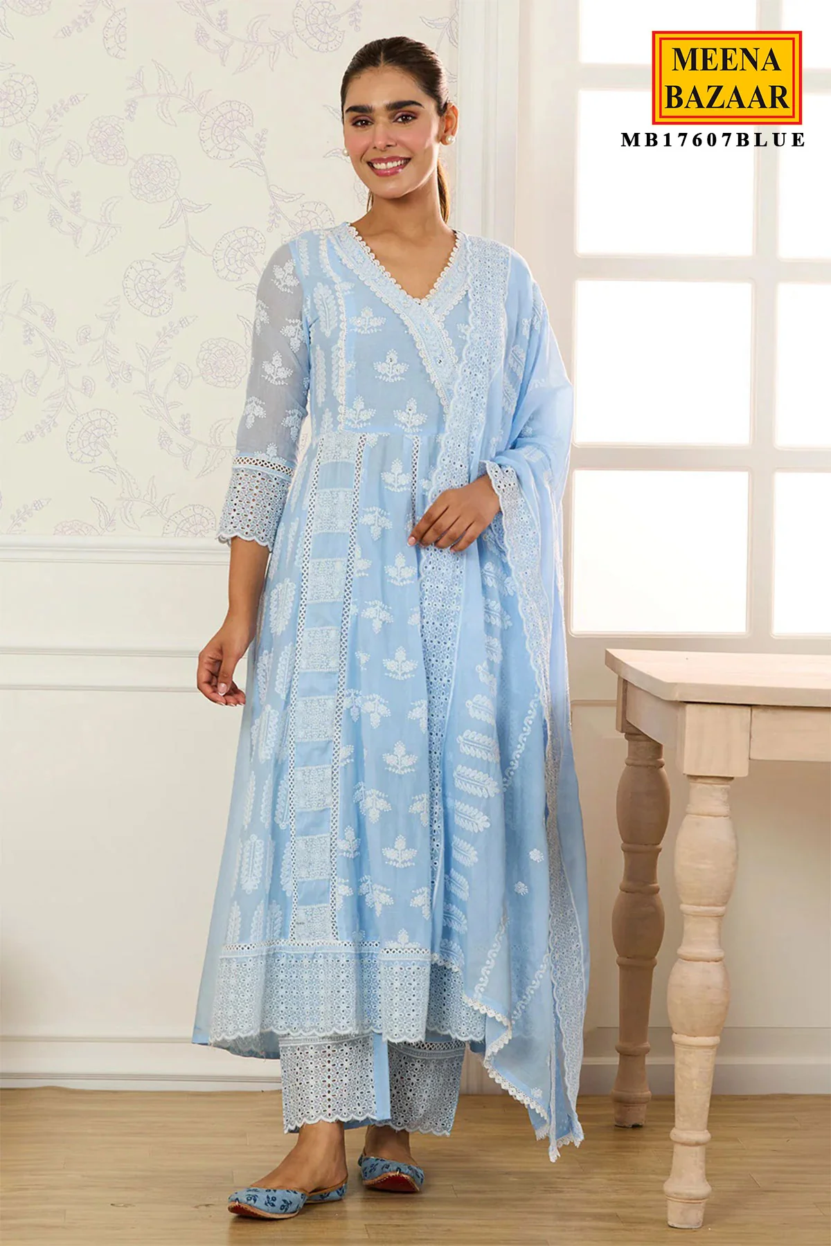 Summer Staple Light Blue Kurta Pant Set With Dupatta - Image 4