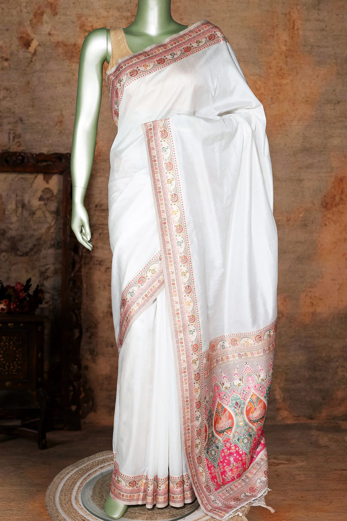 Tussar Silk Woven Saree for Women Elegant Traditional Ethnic Saree - Image 2